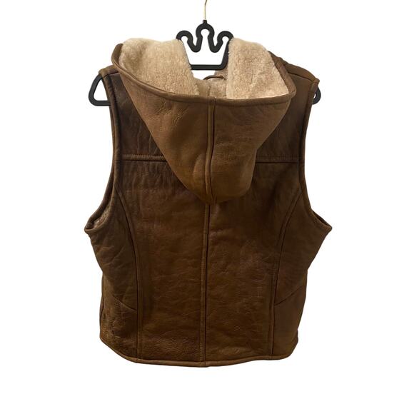 UGG Australia Leather Lamb Shearling Lined Vest Size XL - Picture 3 of 8
